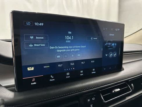 Used 2022 Lincoln Nautilus FWD image 22