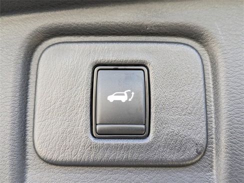 Used 2024 Nissan Murano SL image 15
