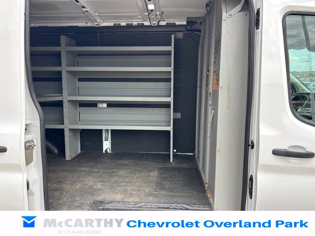 Used 2025 Ford Transit 250 148 Medium Roof Extended AWD w/ Load Area Protection Package image 7