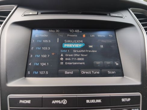 Used 2017 Hyundai Santa Fe Sport AWD/4WD image 23