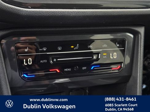 Certified 2023 Volkswagen Tiguan SE FWD image 20