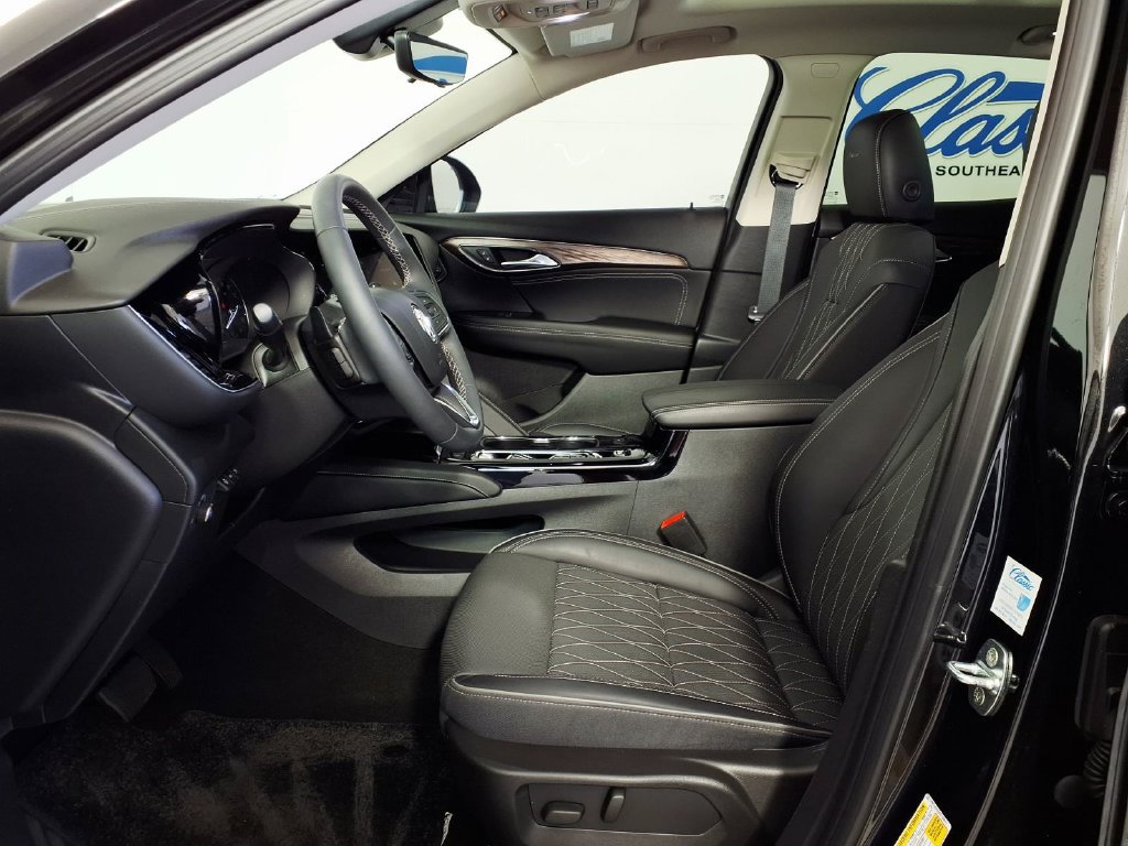Used 2023 Buick Envision Avenir FWD image 7