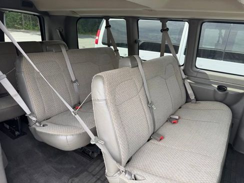 Used 2014 Chevrolet Express 3500 LT w/ LT Preferred Equipment Group RWD image 13
