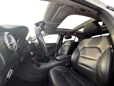 Used 2015 Mercedes-Benz GLA 250 4MATIC image 21