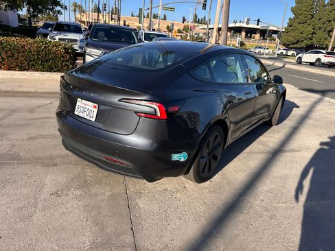 Used 2025 Tesla Model 3 Long Range image 5
