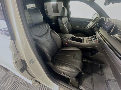 Used 2024 Hyundai Palisade Calligraphy FWD image 30