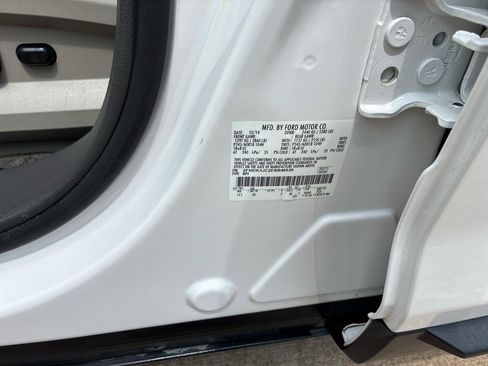 Used 2014 Ford Edge SEL w/ Equipment Group 205A FWD image 24