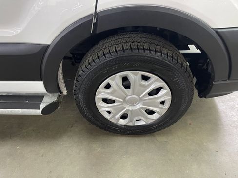 Certified 2024 Ford Transit 250 w/ Exterior Upgrade Package image 15