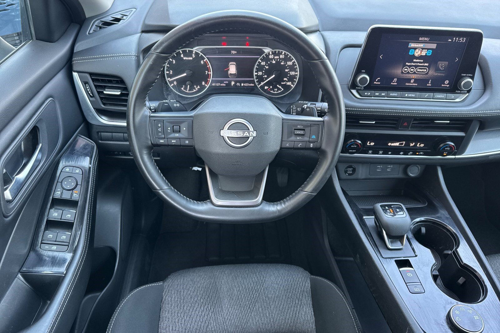 Used 2025 Nissan Rogue SV AWD/4WD image 31