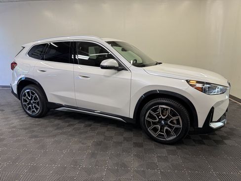 Used 2023 BMW X1 xDrive28i w/ Convenience Package AWD/4WD image 13