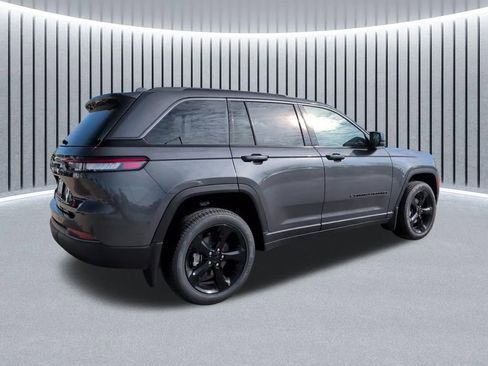 New 2026 Jeep Grand Cherokee Limited image 7