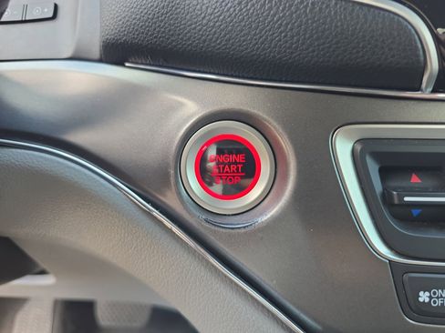 Used 2020 Honda Pilot EX image 24