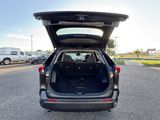 Used 2019 Toyota RAV4 LE image 5