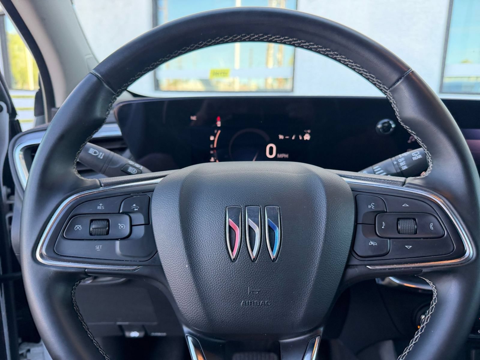 Used 2025 Buick Encore GX Preferred AWD/4WD image 26