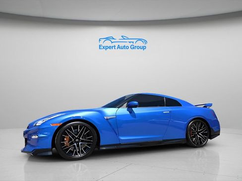 Used 2024 Nissan GT-R w/ Floor Mat Package AWD/4WD image 49