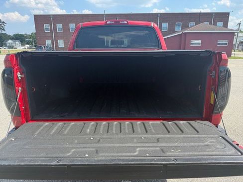 Used 2020 Toyota Tundra SR5 w/ TRD Sport Package AWD/4WD image 15
