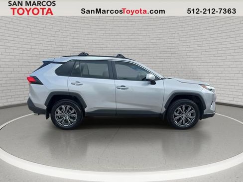 Used 2023 Toyota RAV4 XLE Premium AWD/4WD image 5