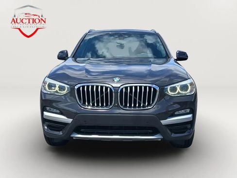 Used 2019 BMW X3 sDrive30i w/ Premium Package image 2