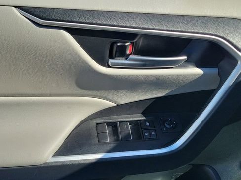 Used 2021 Toyota RAV4 XLE Premium FWD image 24