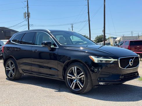 Used 2018 Volvo XC60 T5 Momentum w/ Convenience Package AWD/4WD image 9