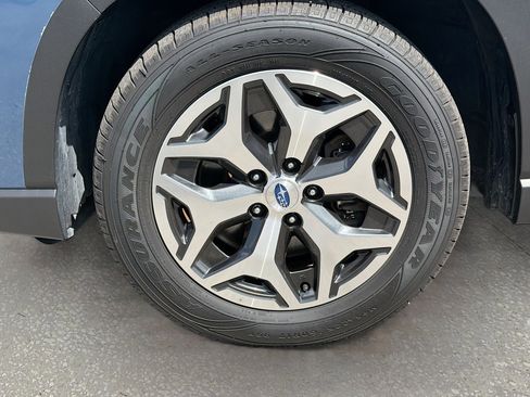 Used 2020 Subaru Forester Premium image 37