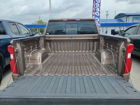 Used 2019 Chevrolet Silverado 1500 RST w/ All-Star Edition image 10