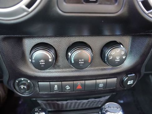 Certified 2016 Jeep Wrangler Unlimited Sahara image 24