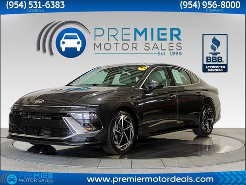 Used 2024 Hyundai Sonata SEL w/ Convenience Package FWD image 1