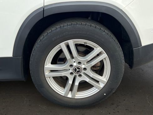 Used 2022 Mercedes-Benz GLB 250 4MATIC image 26