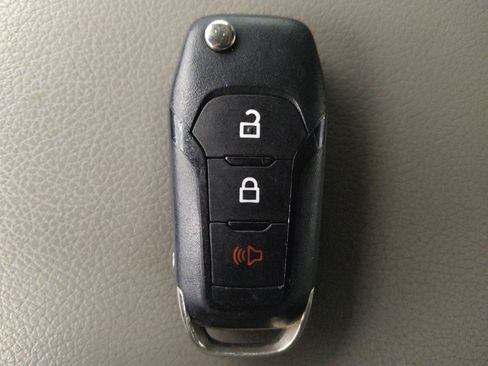 Used 2019 Ford F150 XL w/ Equipment Group 101A Mid RWD image 32