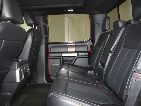 Used 2022 Ford F250 Lariat w/ Lariat Ultimate Package AWD/4WD image 28