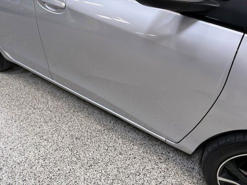 Used 2015 Toyota Yaris SE image 37