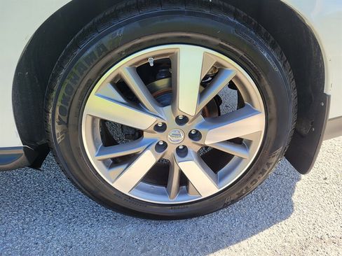 Used 2015 Nissan Pathfinder Platinum w/ Cargo Package AWD/4WD image 30