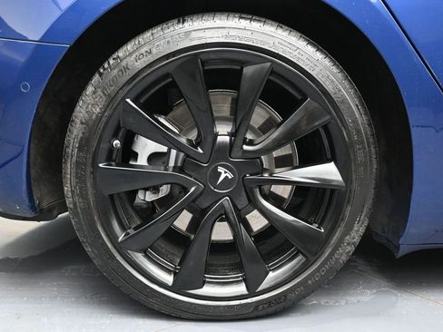 Used 2020 Tesla Model 3 Long Range image 12