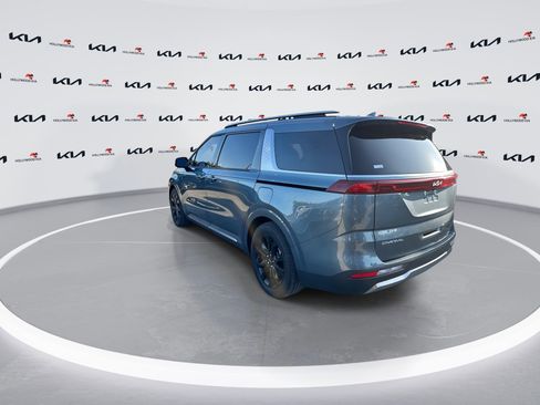 Used 2023 Kia Carnival SX Prestige FWD image 6