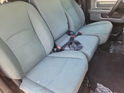 Used 2016 RAM 1500 Classic SLT RWD image 13