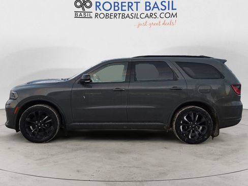 Used 2022 Dodge Durango GT w/ GT Premium Group image 2