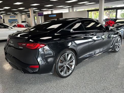 Used 2018 INFINITI Q60 3.0t Sport w/ Sensory Package 3.0T Sport AWD/4WD image 7