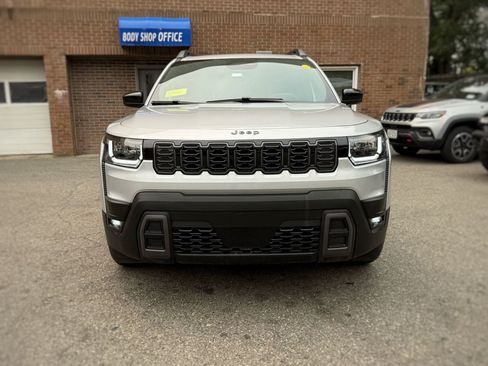 New 2026 Jeep Cherokee Laredo AWD/4WD image 2