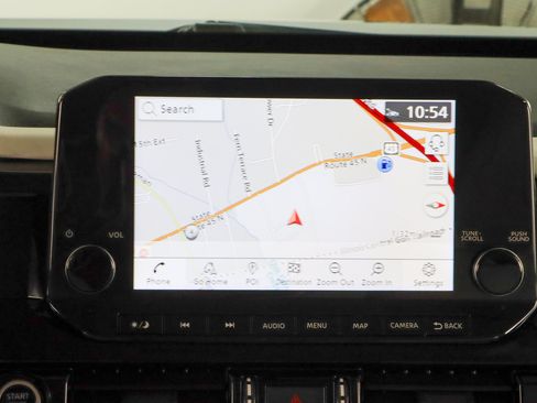 Used 2023 Nissan Pathfinder SL FWD image 18