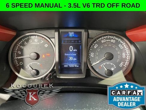 Used 2019 Toyota Tacoma TRD Off-Road AWD/4WD image 15
