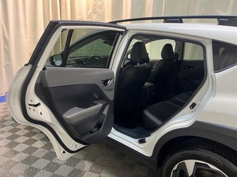 Certified 2025 Subaru Crosstrek 2.5i Limited w/ Crosstrek Mirror Package image 26