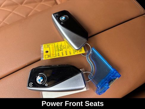 Used 2023 BMW X7 xDrive40i w/ Premium Package image 36