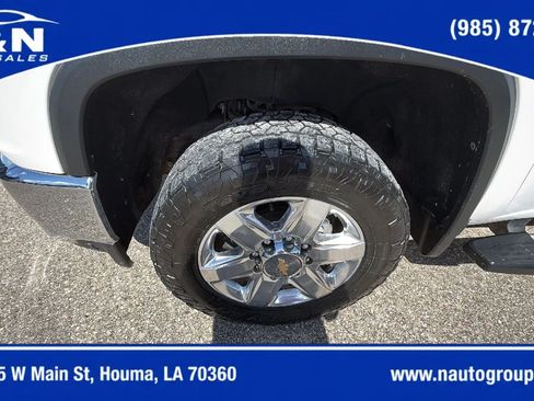 Used 2021 Chevrolet Silverado 2500 LTZ w/ LTZ Premium Package AWD/4WD image 10