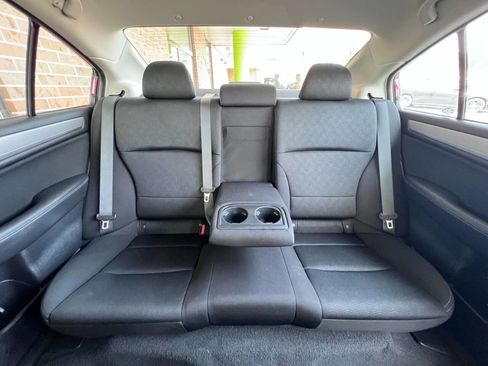 Used 2016 Subaru Legacy 2.5i Premium image 16