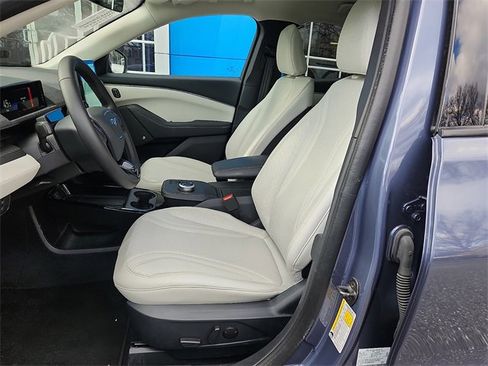 Used 2021 Ford Mustang Mach-E Premium image 13