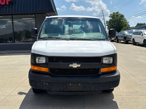 Used 2013 Chevrolet Express 2500 RWD image 20