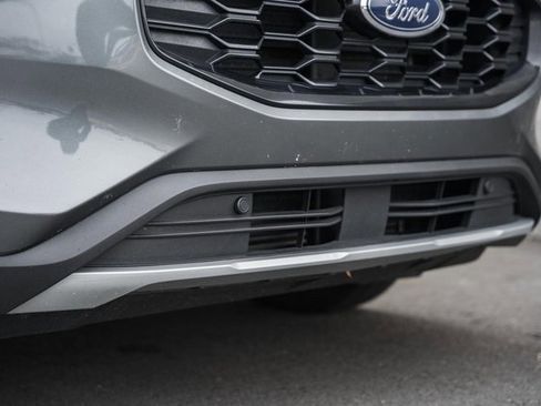 Used 2025 Ford Escape ST-Line image 14