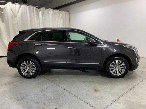 Used 2018 Cadillac XT5 Luxury w/ Driver Awareness Package image 29