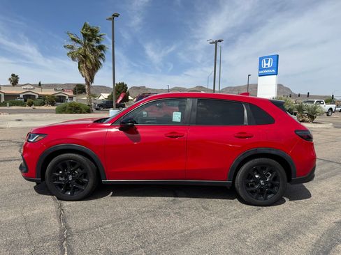 Used 2024 Honda HR-V Sport image 10